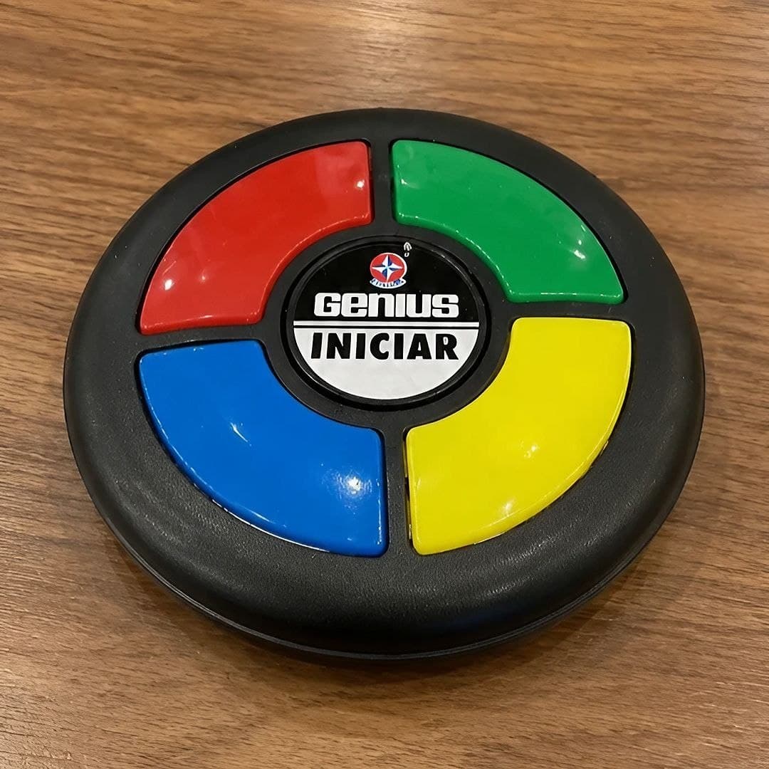 Jogo De Mesa Genius Para Viagem Estrela
